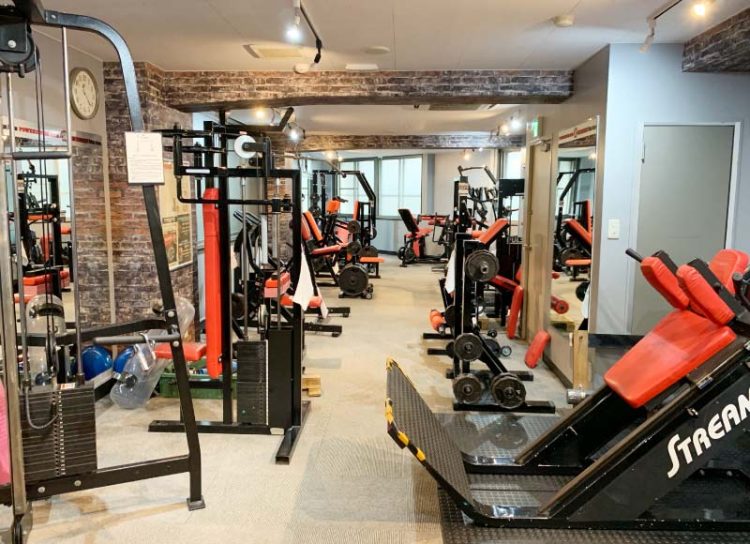 パワーハウスジム