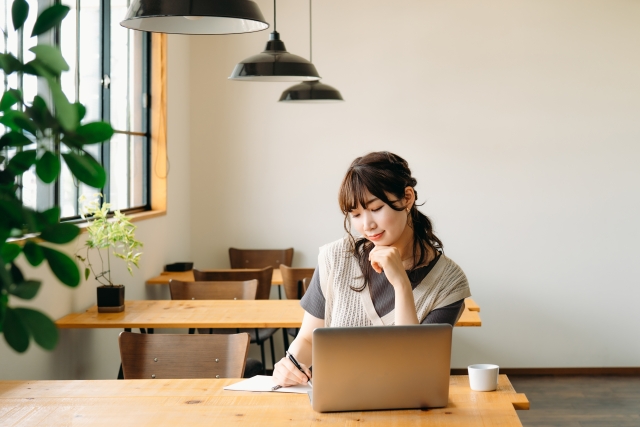 恵比寿駅周辺で電源のあるカフェ5選!